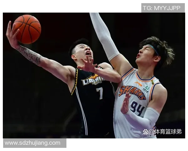上海篮球队在全国耐力排行榜中荣登第十名展现出强大实力与潜力