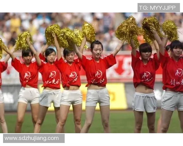 足球明星热舞庆祝瞬间展现激情与活力的精彩时刻 足球明星热舞庆祝瞬间展现激情与活力的精彩时刻